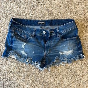 Express shorts